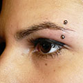 eyerbrow piercing